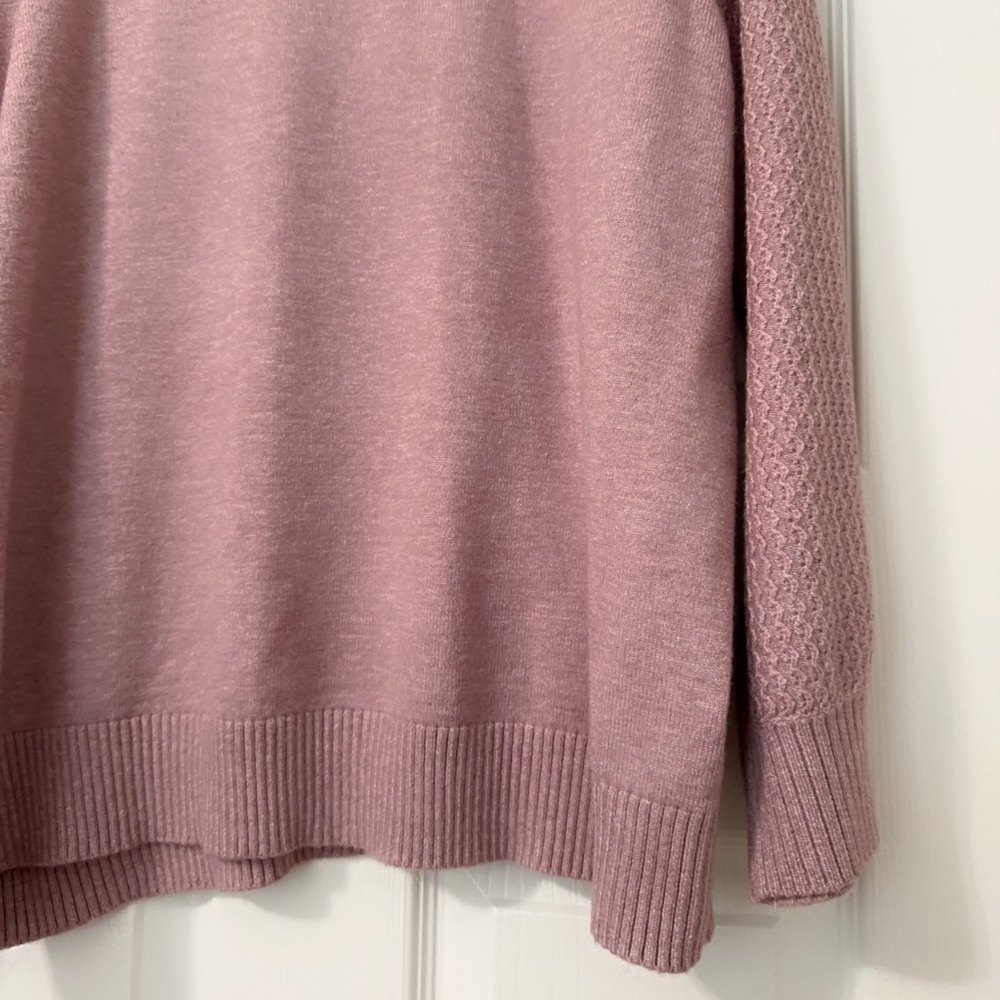 NWOT Cyrus Blush Knit Women's Sweater - Picture 8 of 9